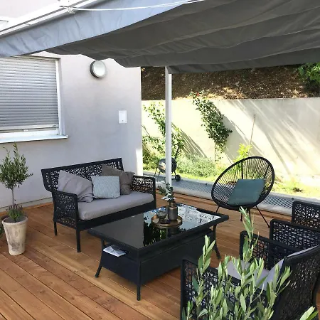 Znjan Beach Sunny-lux Apartamento