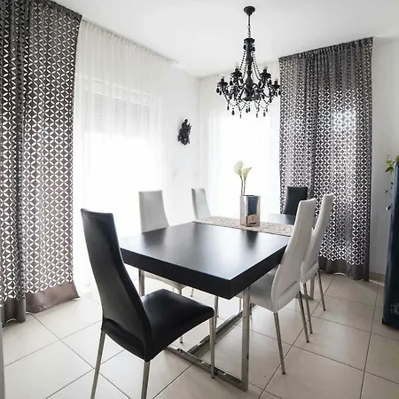 Appartamento Znjan Beach Sunny-lux *